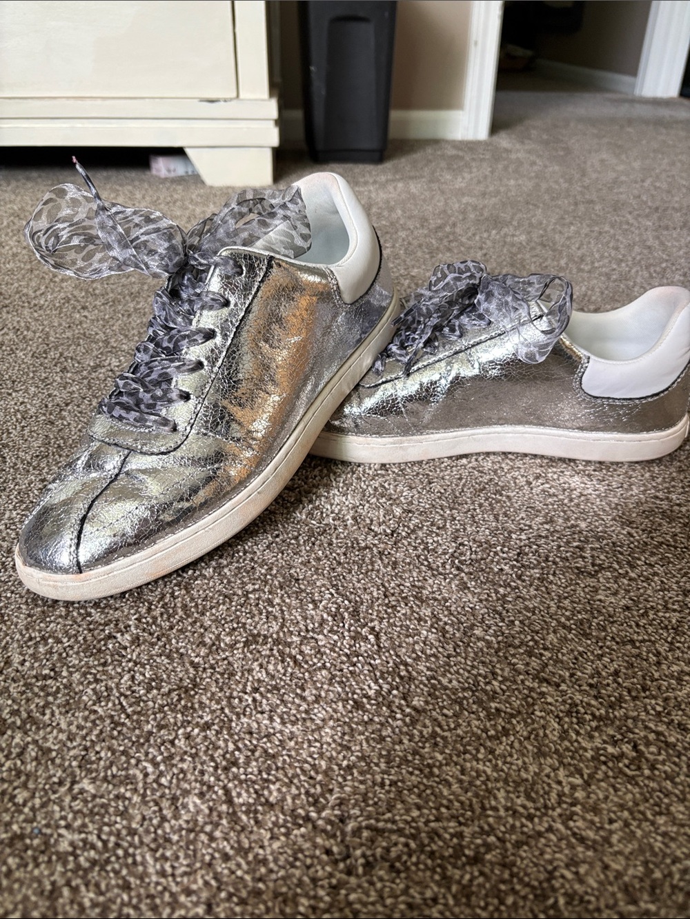 DKNY Metallic Silver Women's Fashion Sneakers with White Collar